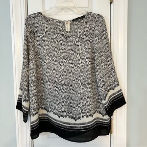 Black and white floral blouse; Sz M